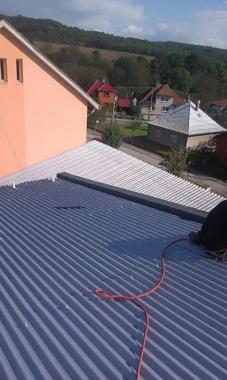 Oprava strechy ZŠ Bošáca